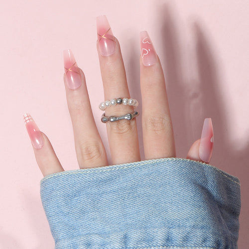 Artistic Almond-Shaped Press-On Nails Bowlift