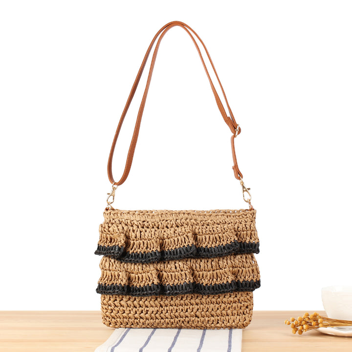 Handbag with Ruffle Design Made of Braided Straw Bowlift