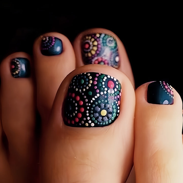Artificial nails for elegant foot care Bowlift