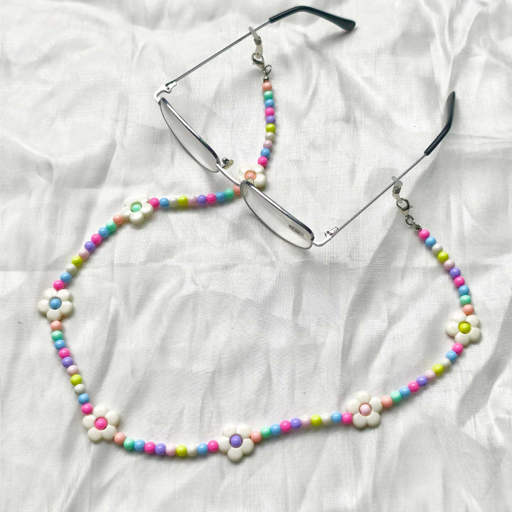 Playful glasses holder chain with floral patterns Bowlift