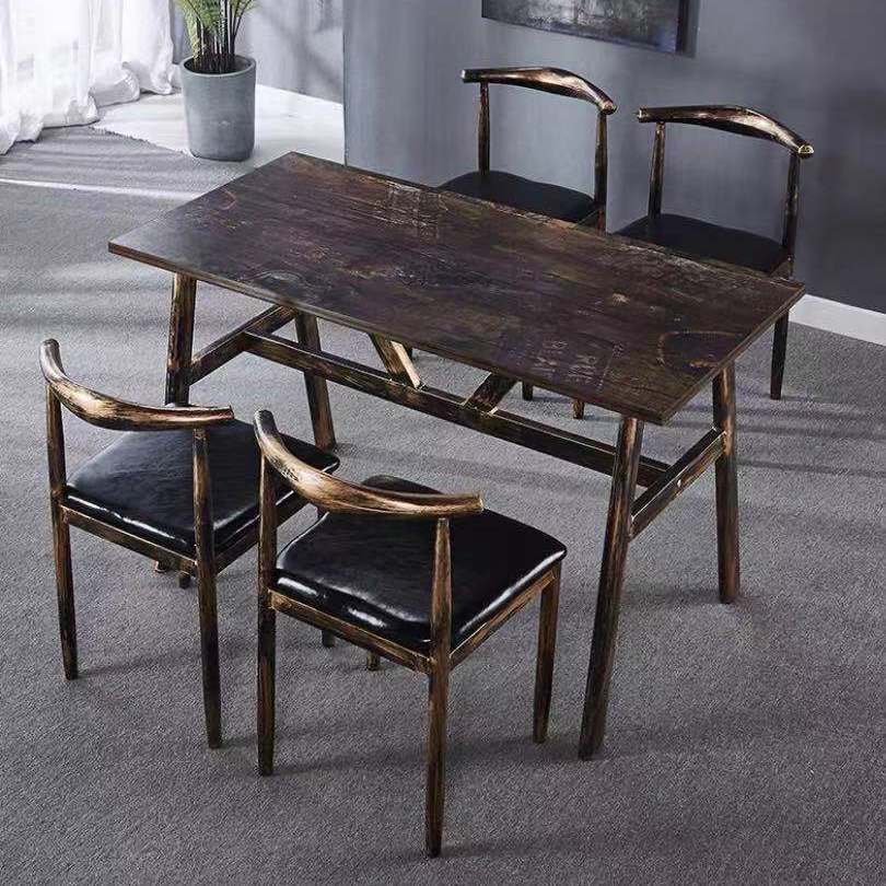 Vintage dining table with custom license plate design Bowlift