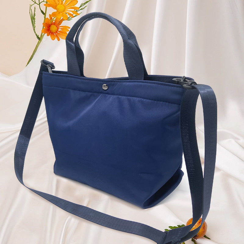 Shoulder bag with comfortable shoulder strap Bowlift