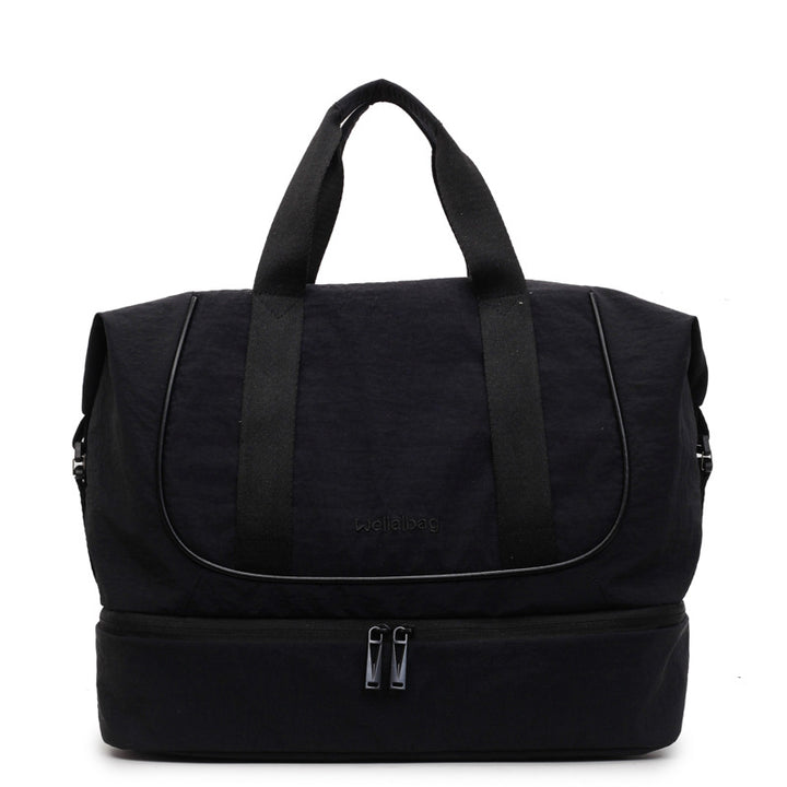 Sporty Travel Bag With Innovative Storage Bowlift