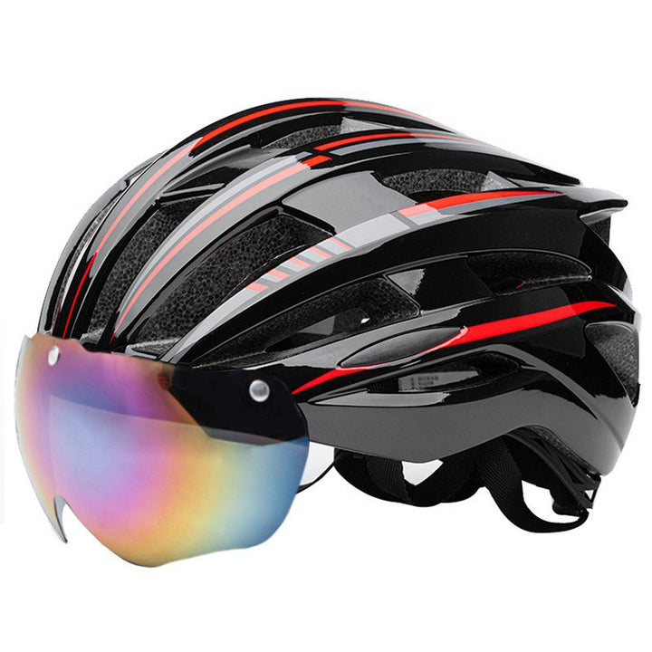 Road bike helmet with visor-friendly design and excellent ventilation Bowlift