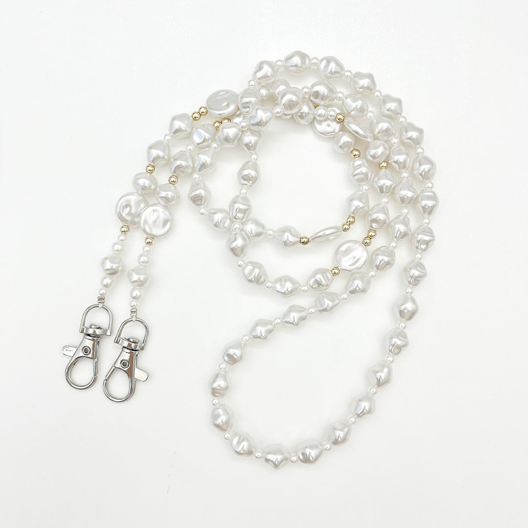 Beaded Eyewear Chain with Stylish Checker Design Bowlift