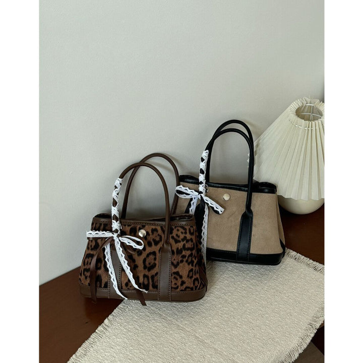 Chic Suede Handbag Bowlift