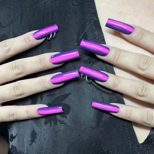 Artificial nail extension with elegant French design Bowlift