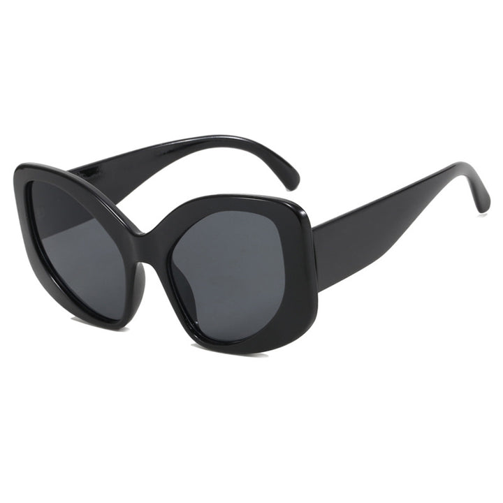Women's oversized sunglasses in a modern design Bowlift