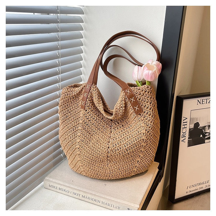 Elegant Macramé Shopper with Striking Leather Handles Bowlift