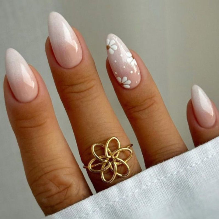 Festive Themed Decorative Press-On Nails