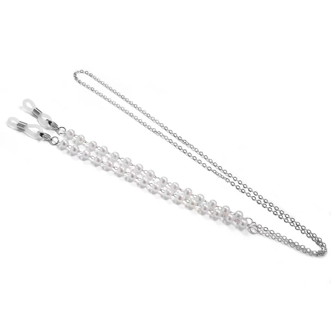Elegant Beaded Eyewear Chain Bowlift