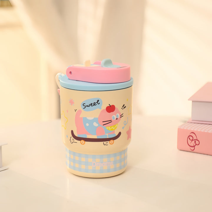 Insulated drinking cups with colorful animal motif Bowlift