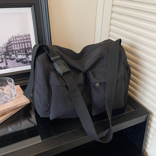 Multi-Pocket Travel