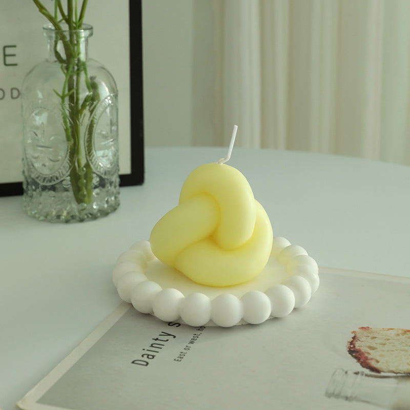 Hand-Poured Sculptural Knot Candle with Beaded Ceramic Tray