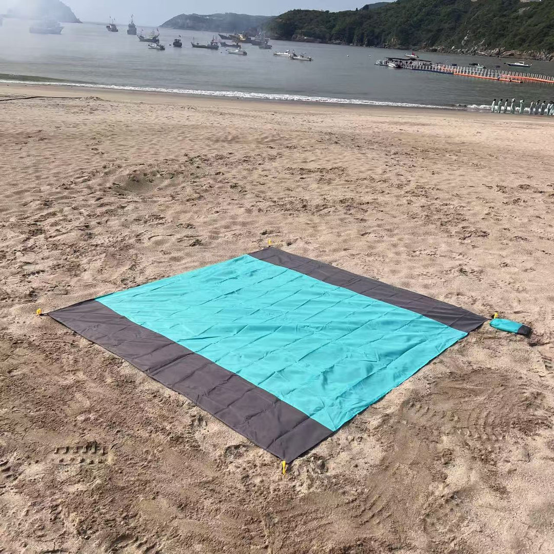Beach Blanket Bowlift