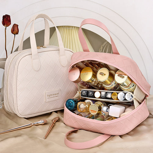 Cosmetic Organizer Bag With Elegant Structural Design Bowlift