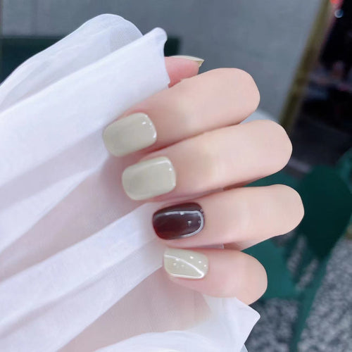 Elegant Press-On Nail Set Bowlift