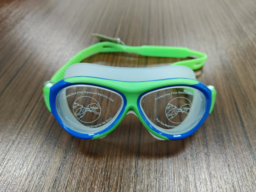 Hydrodynamic Swim Goggles Bowlift