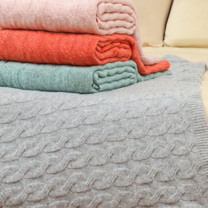 Cozy Knit Blanket Bowlift
