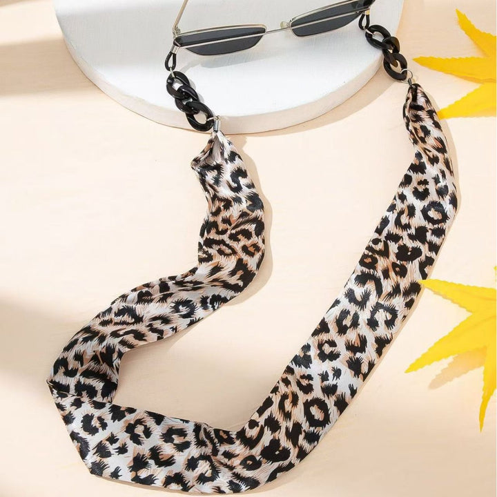Chic Animal Print Eyewear Chain Bowlift