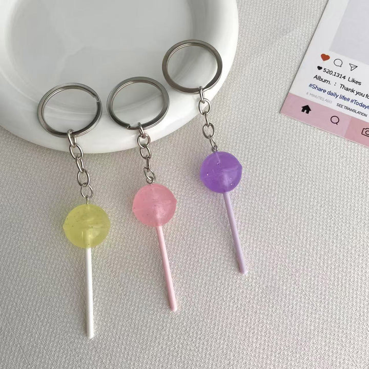 Lollipop-Inspired Keychain Bowlift
