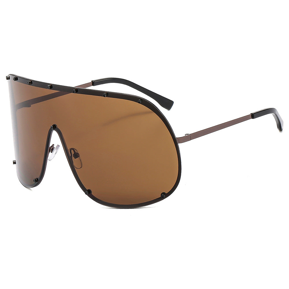 Women futuristic sunglasses with large frame and innovative design Bowlift