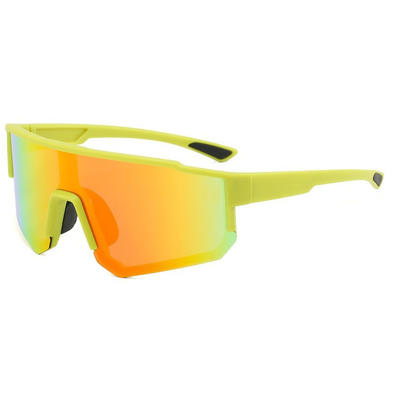 Ladies sporty safety glasses with innovative, wide frame and polarized lenses Bowlift