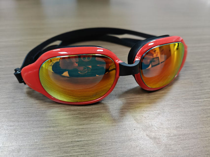 Swimming protection goggles Bowlift