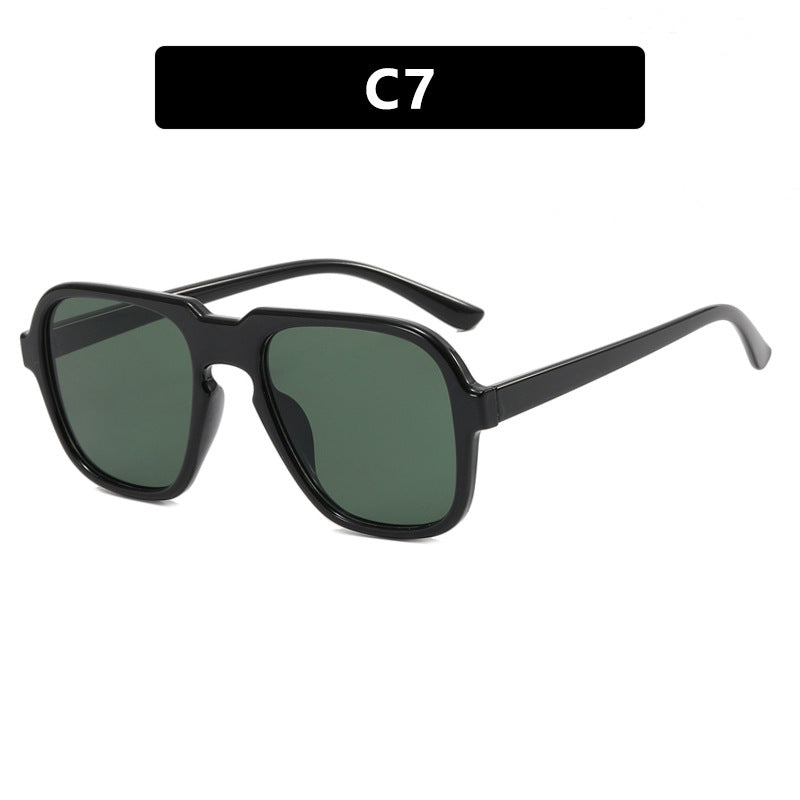 Women's extraordinary sunglasses in modern animal print design Bowlift