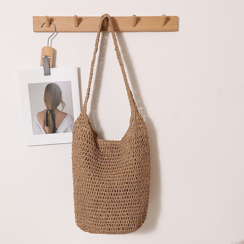 Handmade knitted bag Bowlift