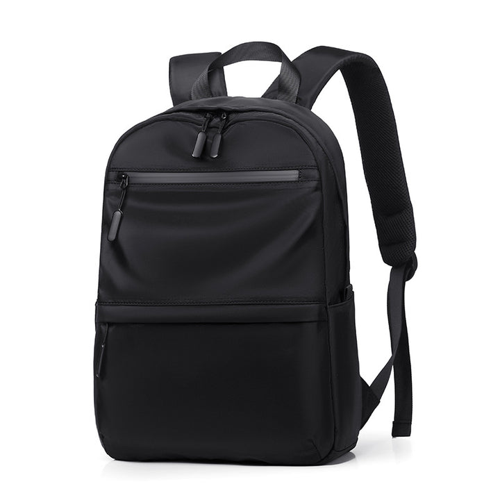 Urban backpack with intelligent compartment system and water-repellent material Bowlift