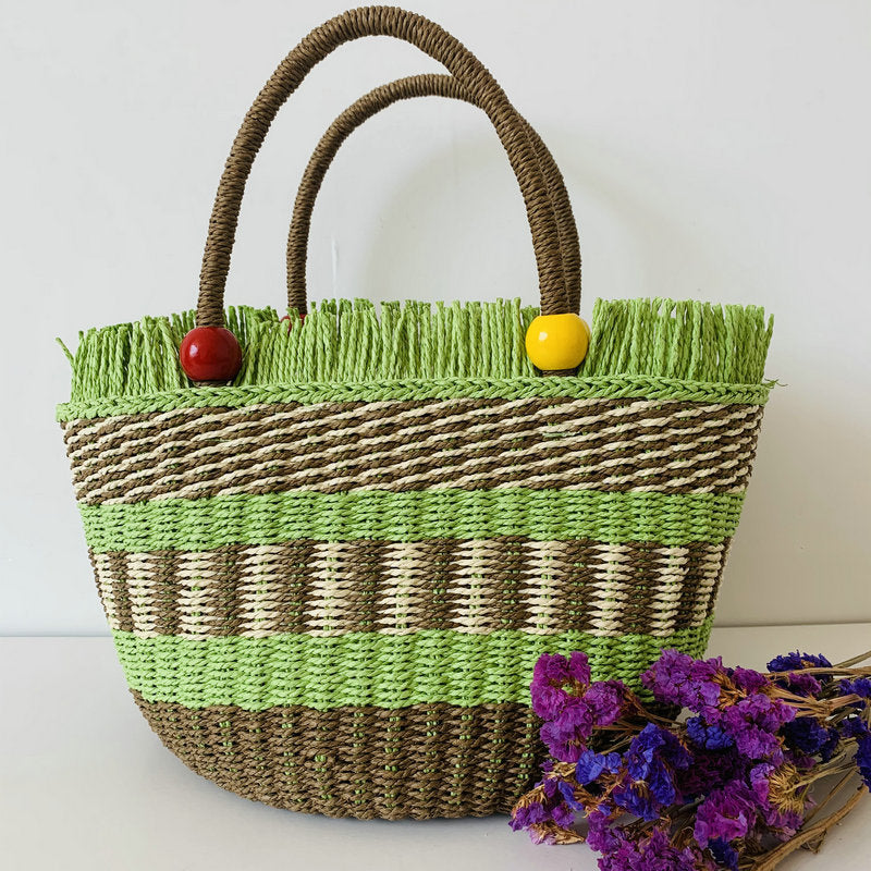 Generous braided tote bag with colorful fringed edge Bowlift