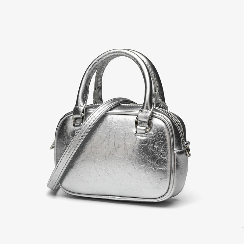Elegant Structured Handbag Bowlift