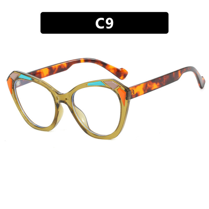 Ladies Cat Eye Sunglasses with Fashionable Details Bowlift