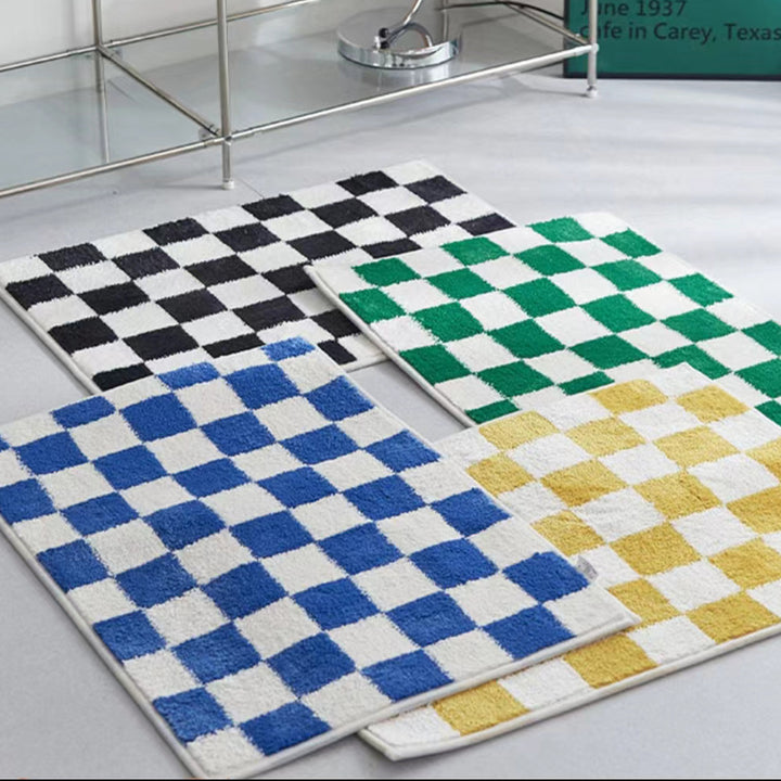 Stylish Checkered Bath Mat Bowlift