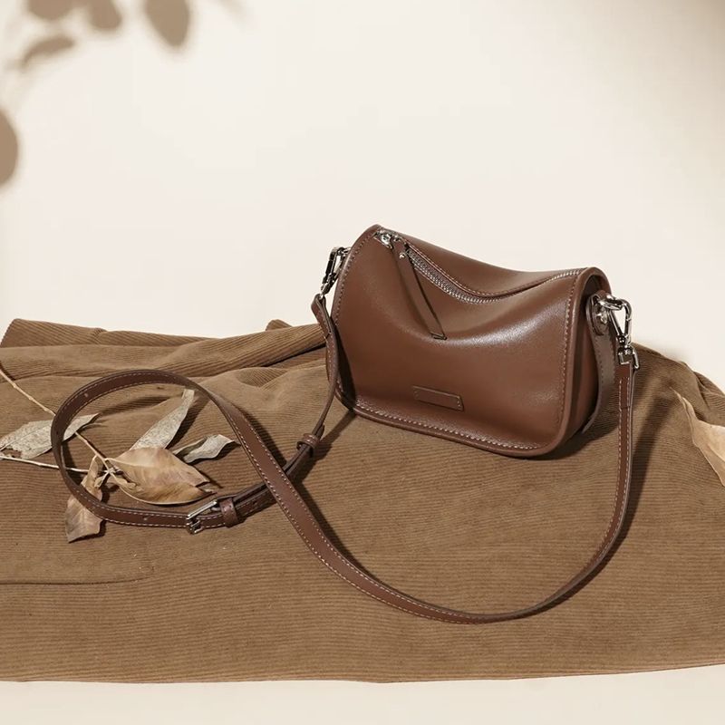 Modern Leather Crossbody Bag Bowlift