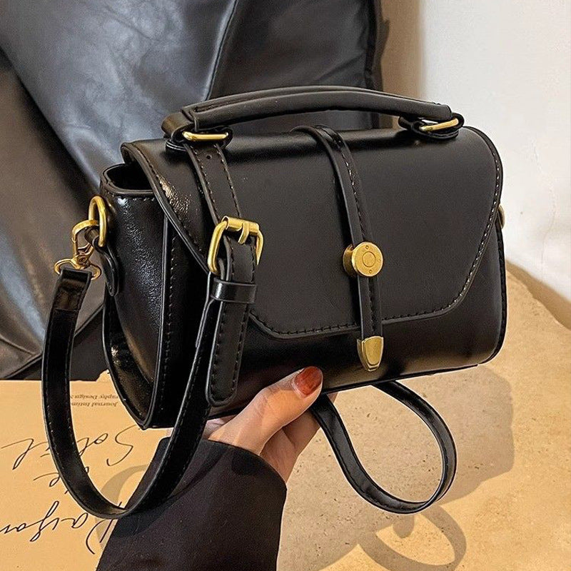 Chic Leather Crossbody Bowlift