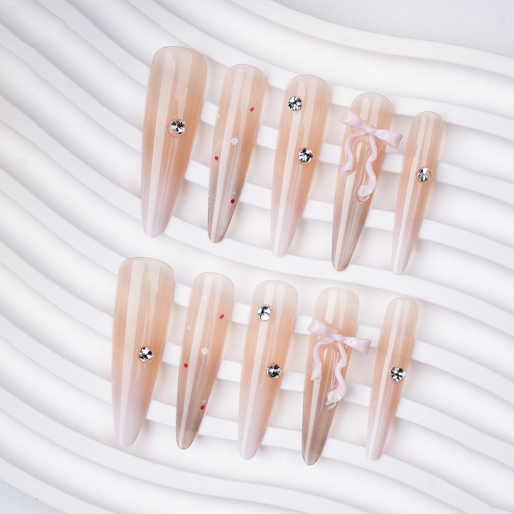 Decorative Press-On Nail Set