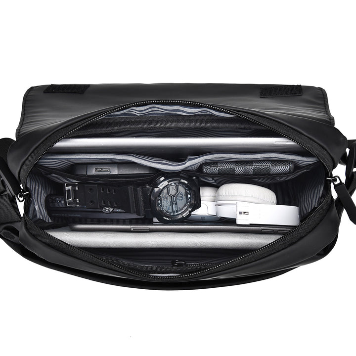 Waterproof Convertible Sling Bag Bowlift