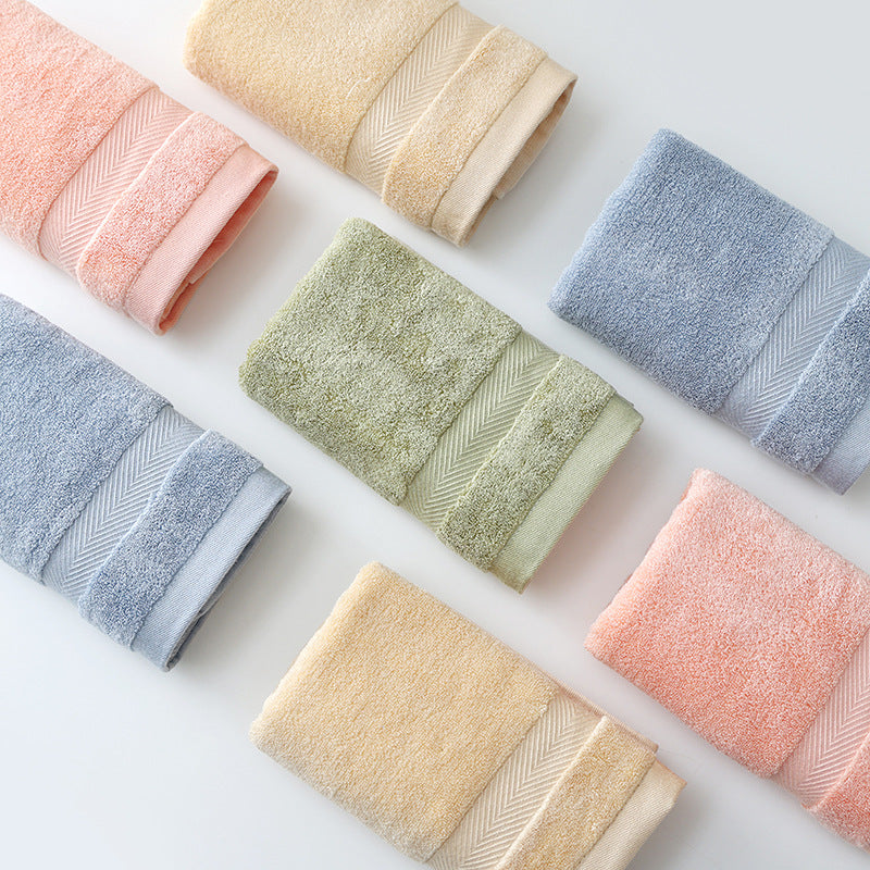 Plush Long-Staple Cotton Bath Towel With Dense Terry Pile And Chevron Dobby Border
