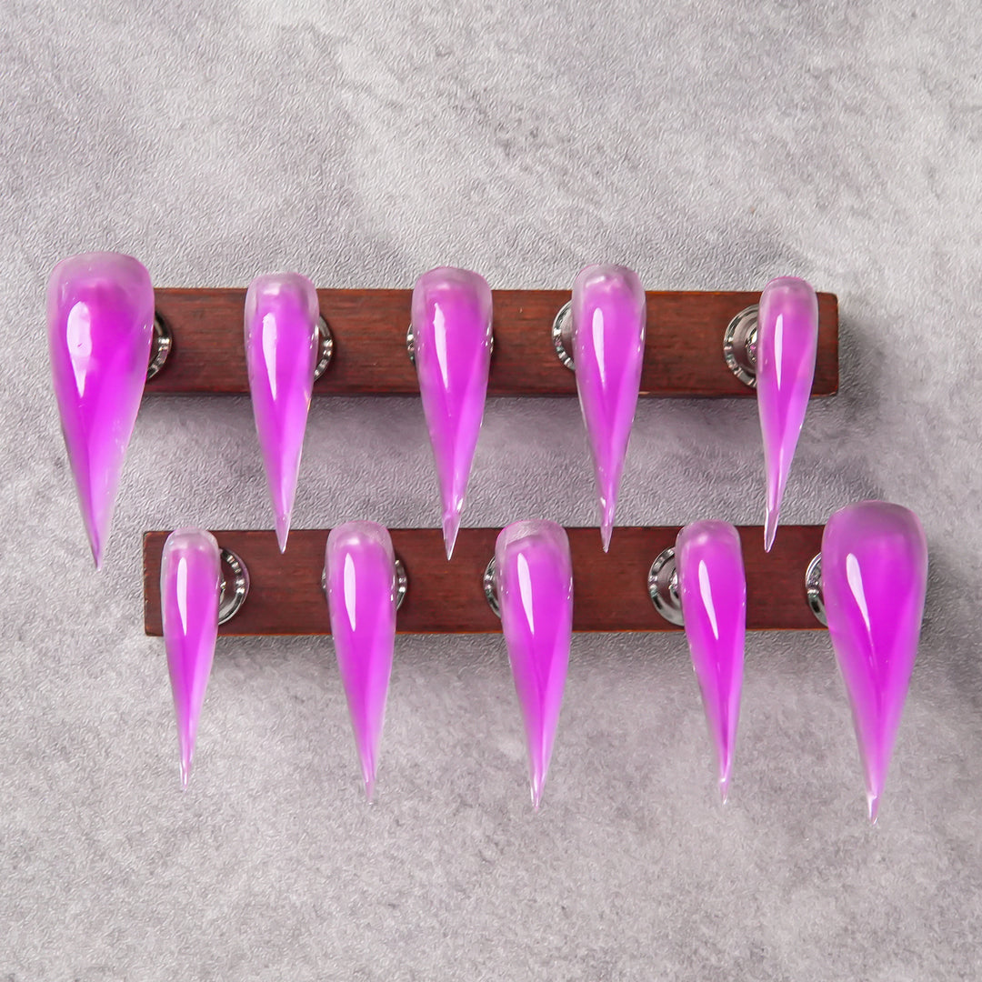 Stiletto Pointed Press-On Nails