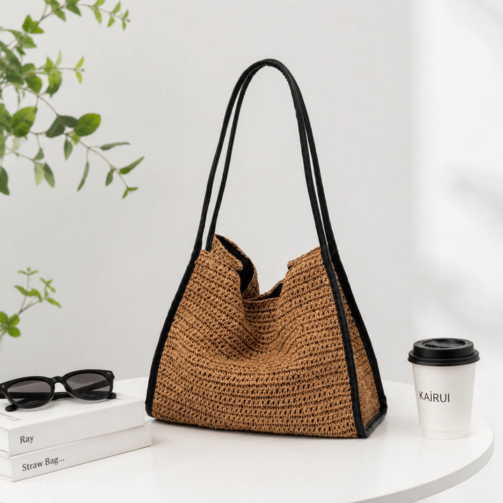 Practical macrame crossbody bag with elegant leather elements Bowlift