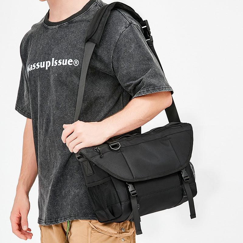 Versatile Messenger Bag Bowlift