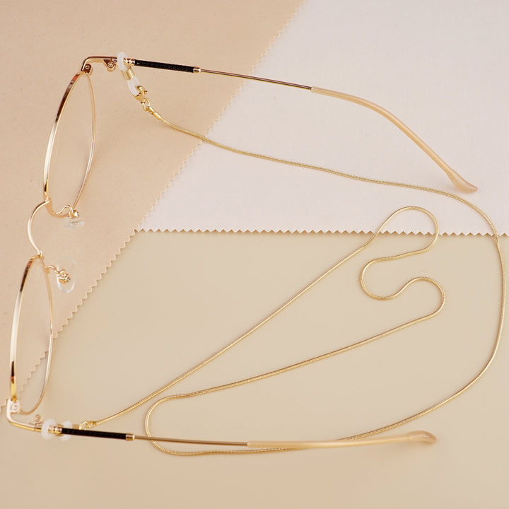 Sleek Metal Eyewear Chain Bowlift