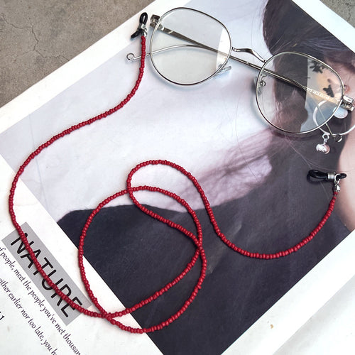 Chic Beaded Eyewear Chain Bowlift