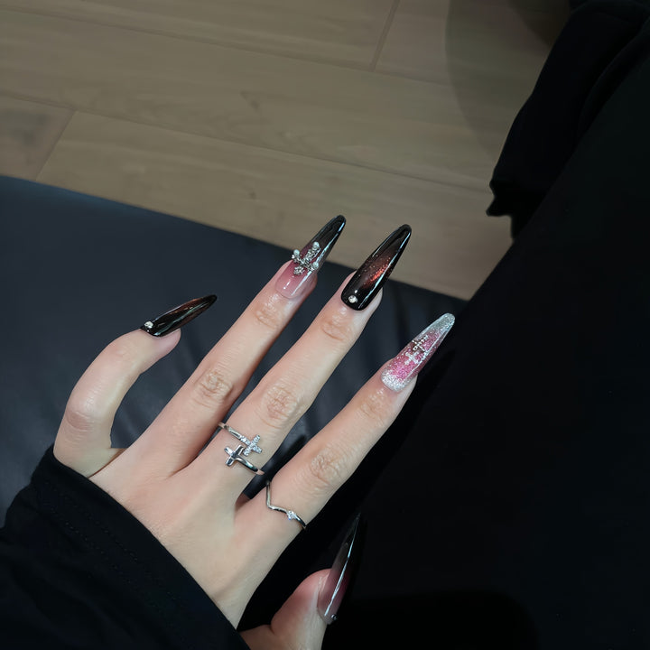 Glamorous artificial nails with shimmering color gradient and cross design Bowlift