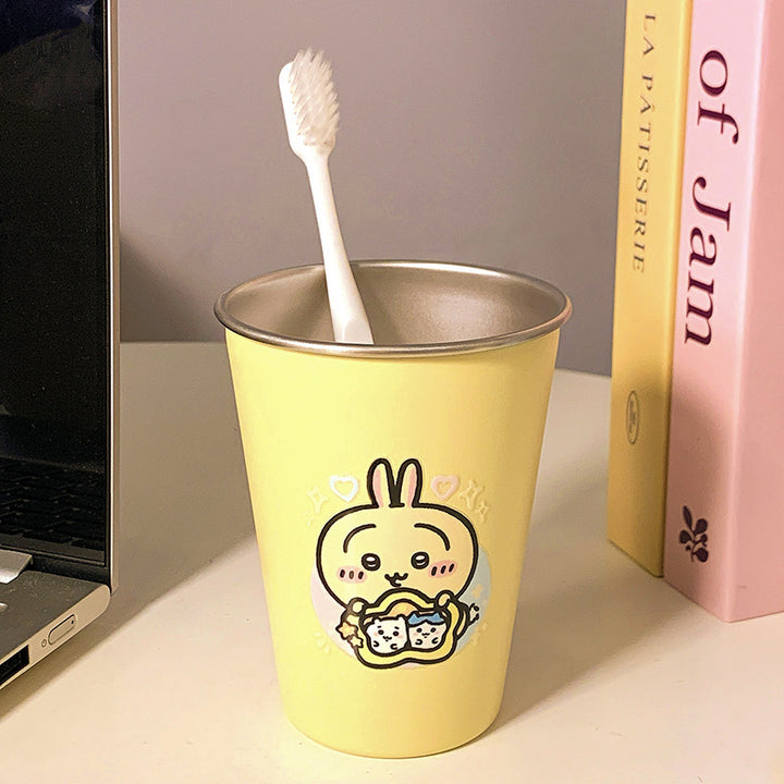 Toothbrush holder with Charming Animal Motif Bowlift