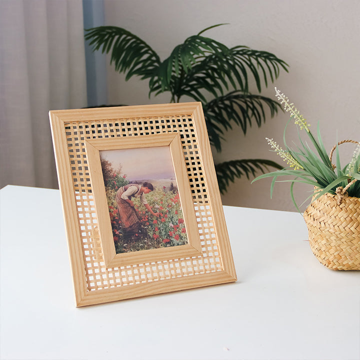 Artful Rattan Picture Frame Bowlift