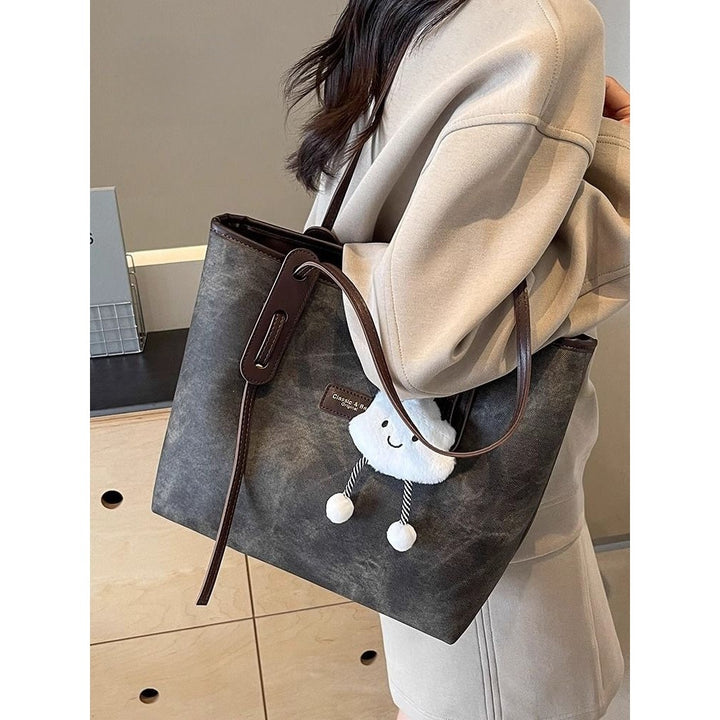 Chic Structured Tote Bag Bowlift