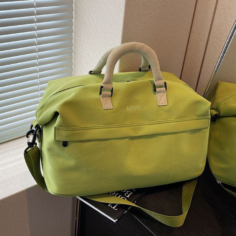 Spacious Weekend Travel Duffel Bag Bowlift